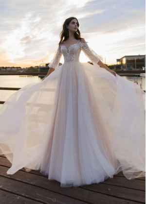 Puff Sleeve Ivory Sequined Lace Tulle Wedding Dress